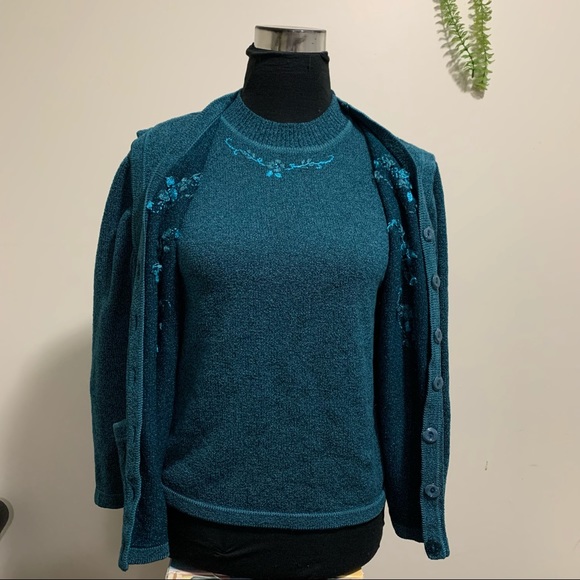 Lavena Anthropologie Sweater And Matching Vest - Picture 9 of 15